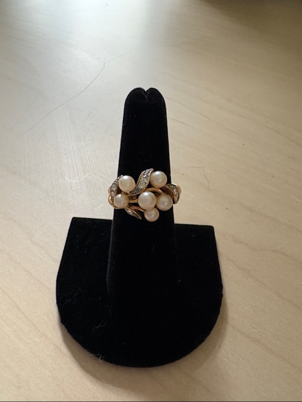 Avon Gold Tone Pearl Cluster Ring with Rhinestone Accents